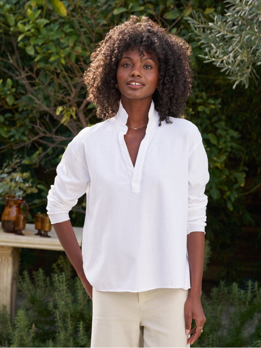 Frank & Eileen White V-Neck Patrick popover Henley NWOT L